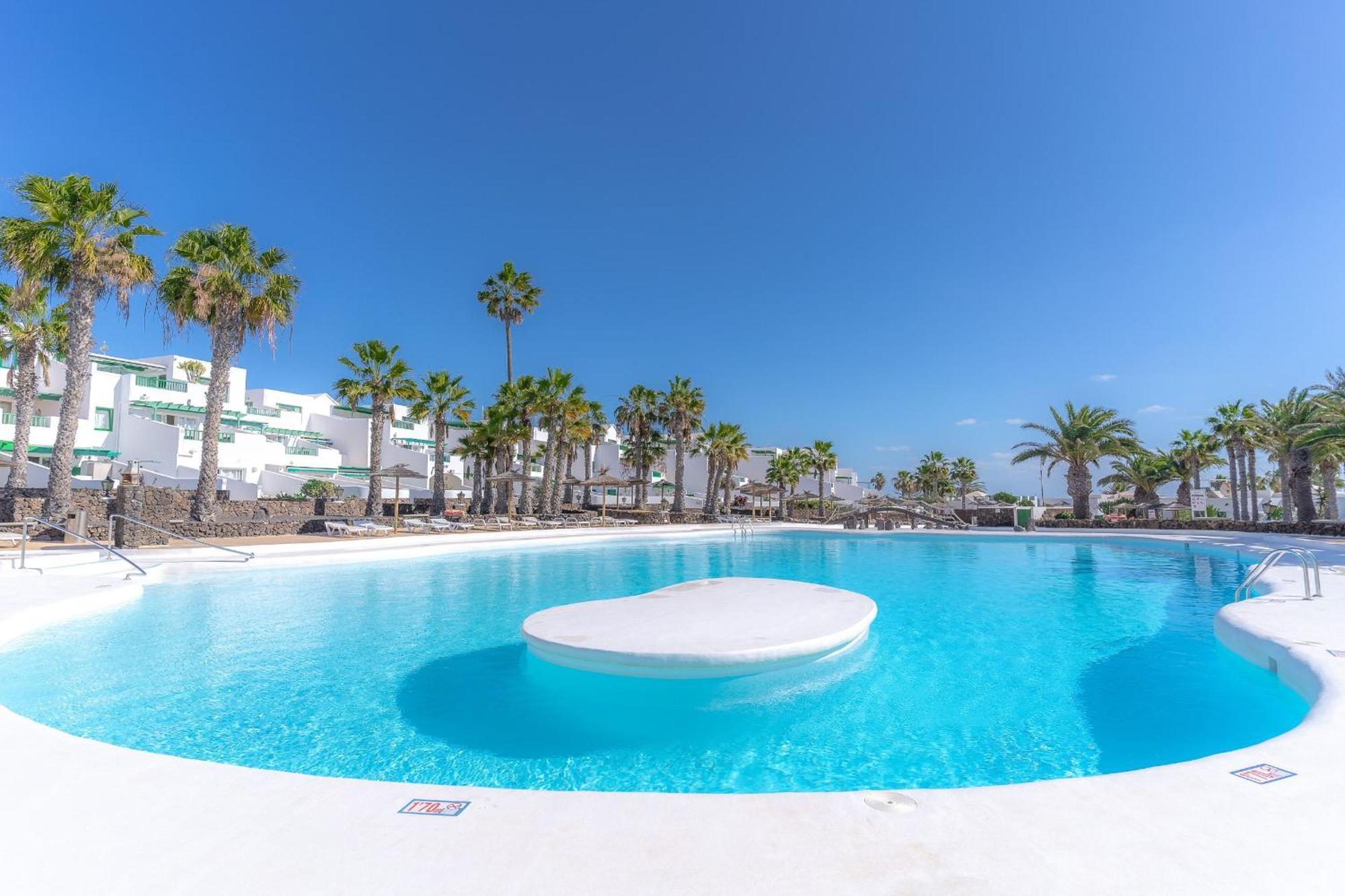Bonito Apartamento Reformado En Las Coronas Costa Teguise Bagian luar foto